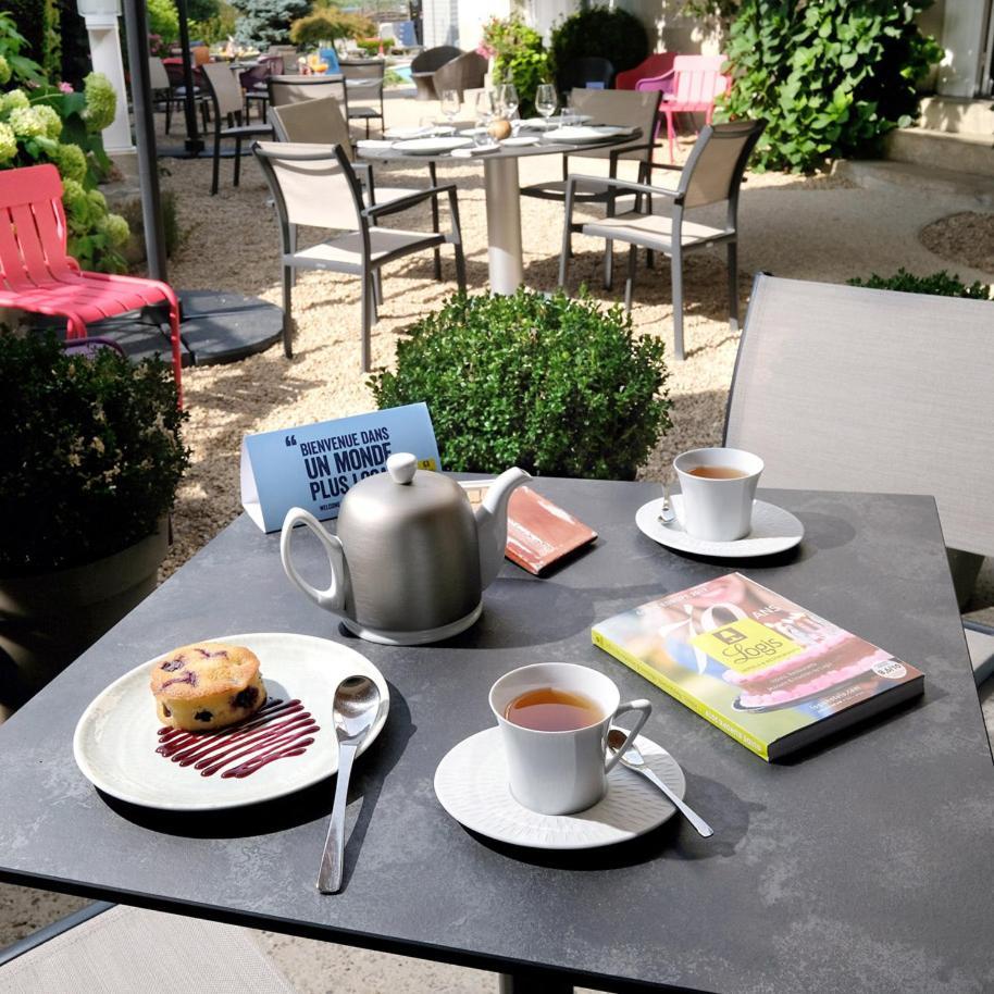 Logis Hotel Restaurant Nougier Saint-Étienne-de-Fursac 외부 사진