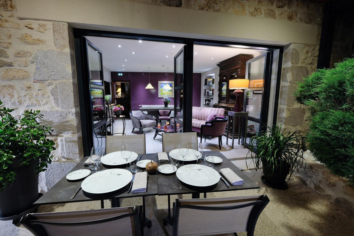Logis Hotel Restaurant Nougier Saint-Étienne-de-Fursac 외부 사진