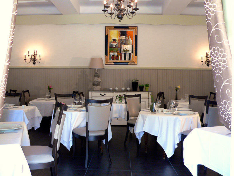 Logis Hotel Restaurant Nougier Saint-Étienne-de-Fursac 외부 사진